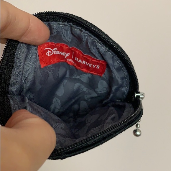 COPY - Harvey’s Minnie Mouse patch coin purse! 💜 - Picture 2 of 2